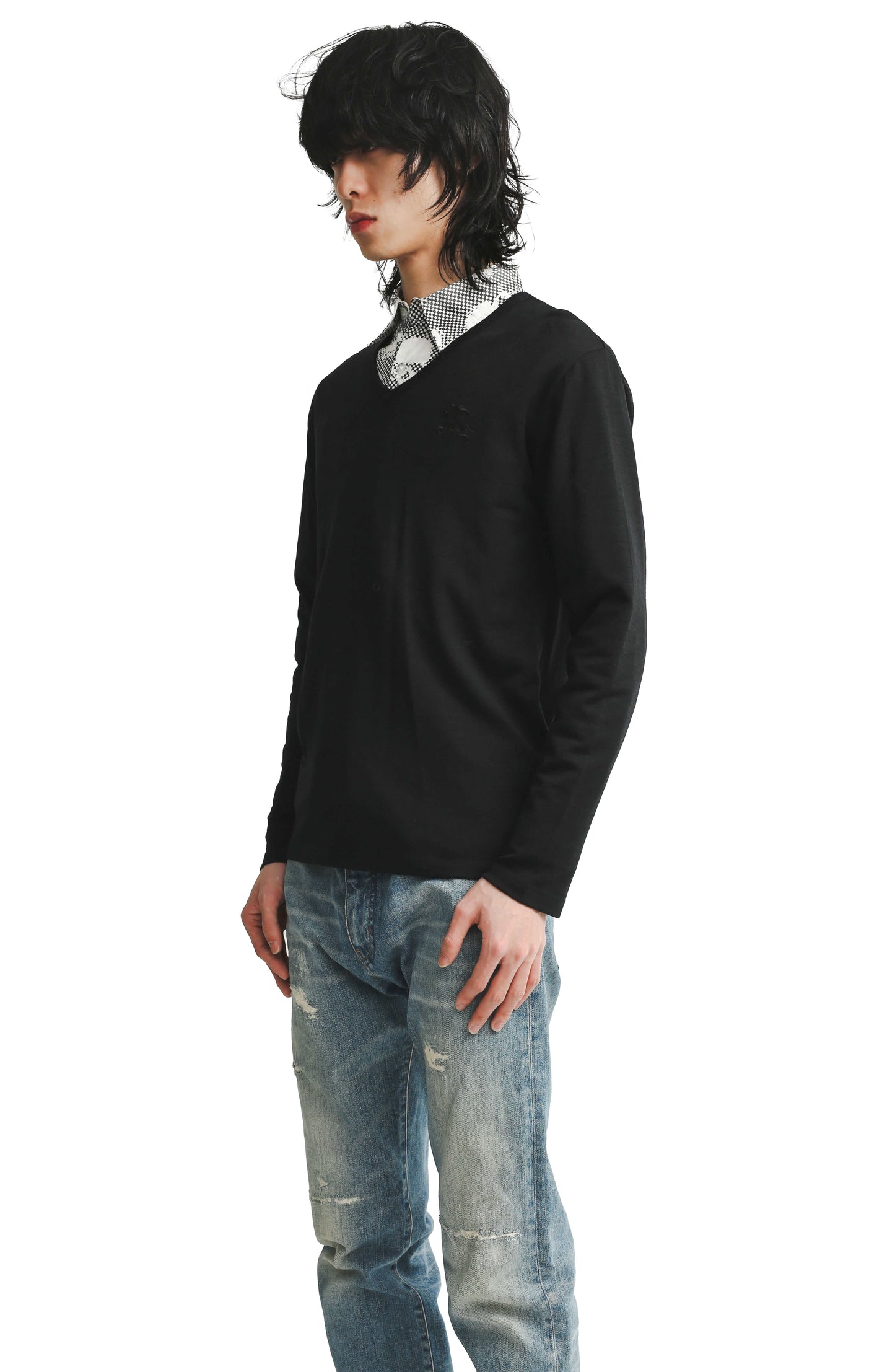 BURBBERY - LOGO STITCHED V-NECK KNIT SWEATER