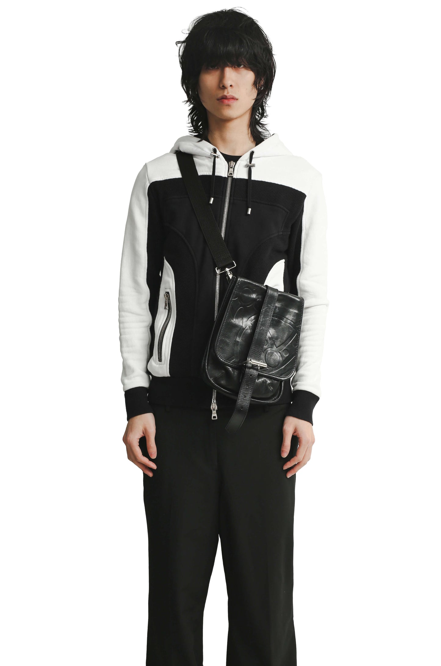 VIVIENNE WESTWOOD - LEATHER SHOULDER BAG