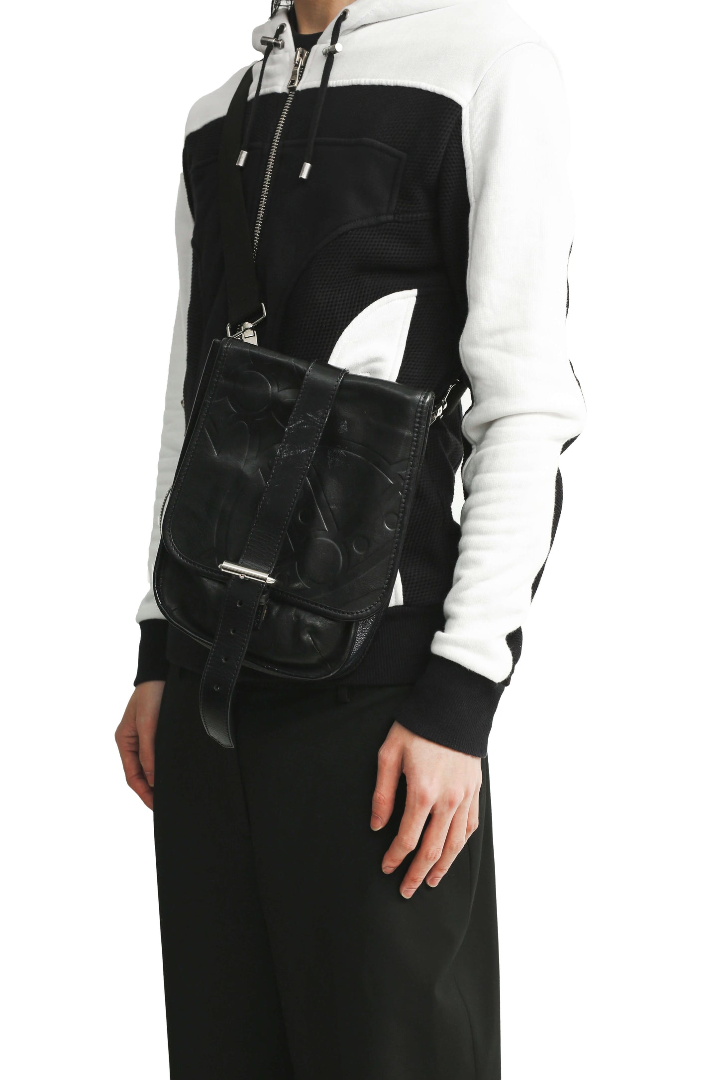 VIVIENNE WESTWOOD - LEATHER SHOULDER BAG