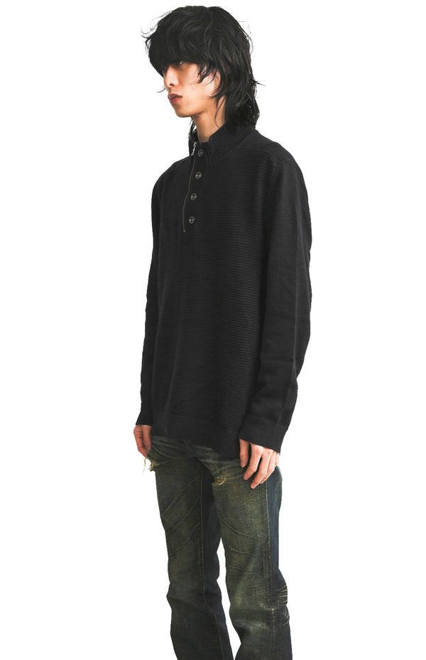 HALF ZIP SWEATER