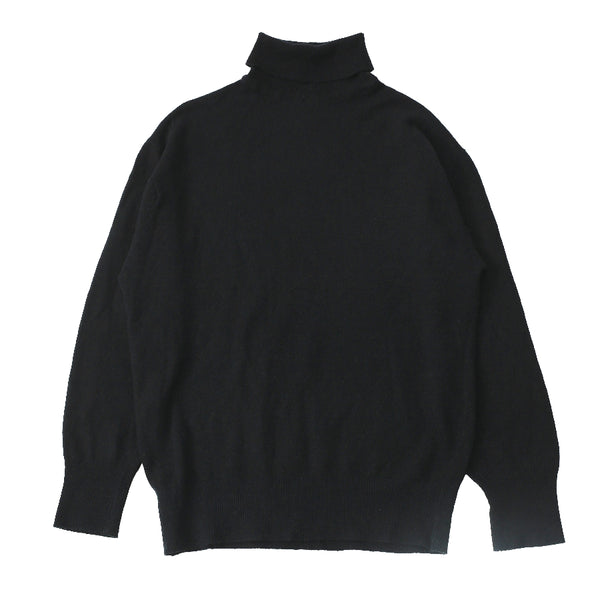 I.S - BASIC TURTLE NECK KNIT SWEATER