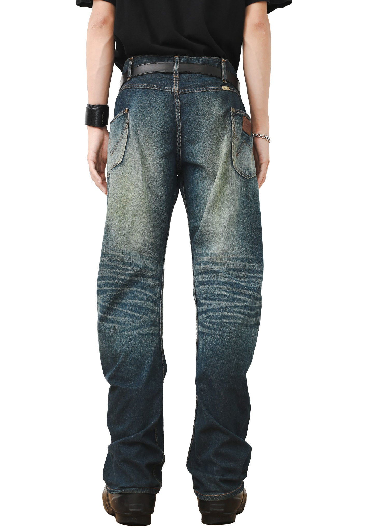 AKM - FADED JEANS