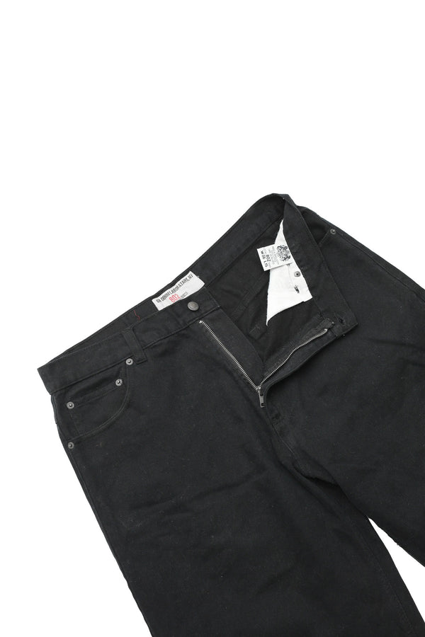 BLACK DENIM SHORTS