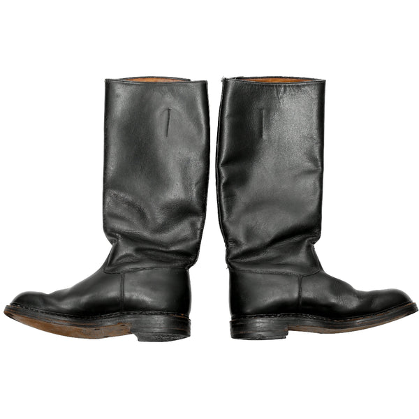 LONG LEATHER BOOTS