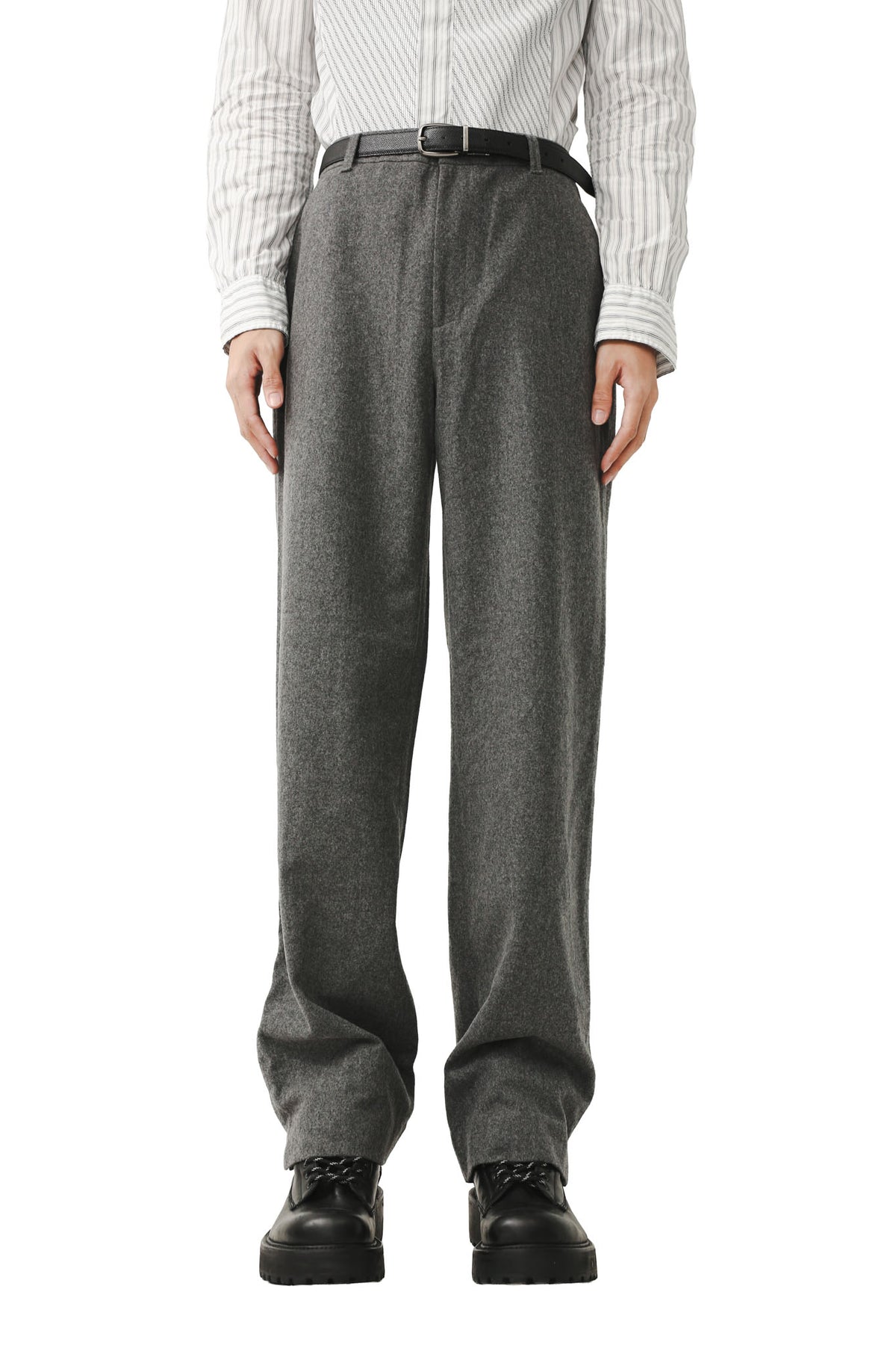 GREY WOOL STRAIGHT SLACKS