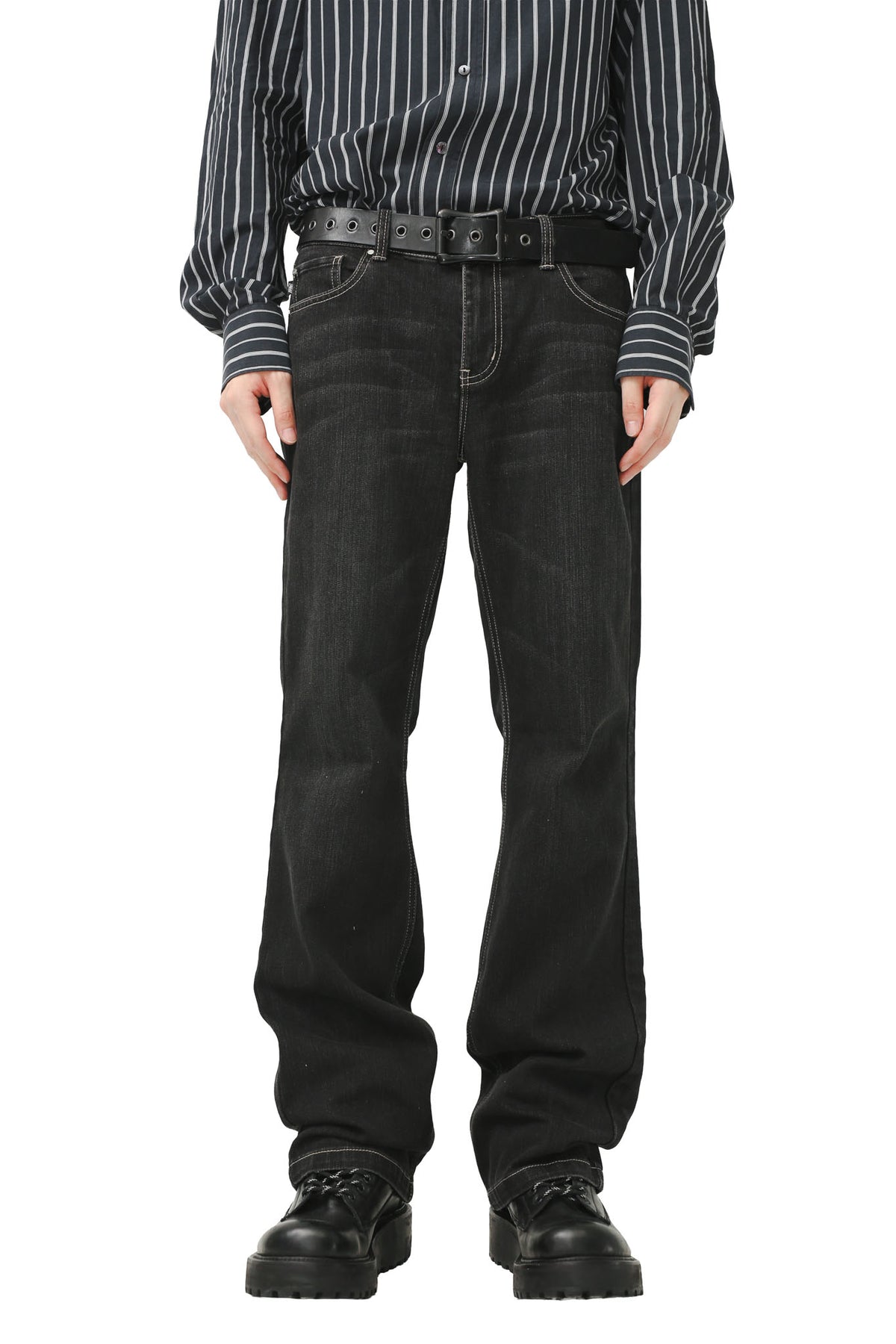 VINTAGE BLACK STRAIGHT JEANS